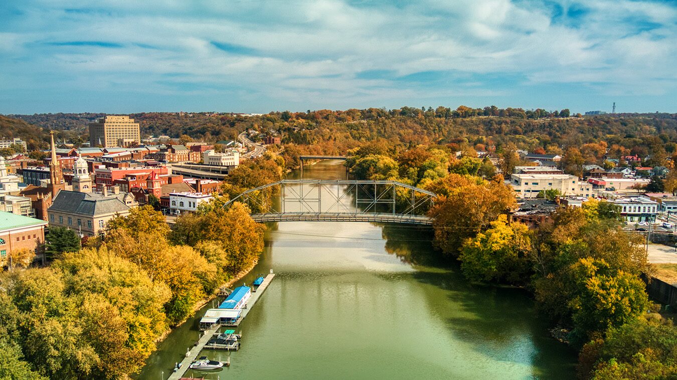 Frankfort Kentucky riverfront and Capitol area for Kentuckiana Moving service-area planning